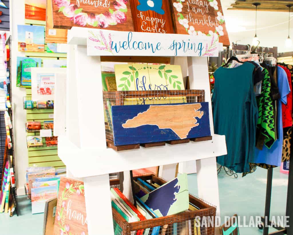 Topsail Island Shopping at Coral Cottage Boutiques