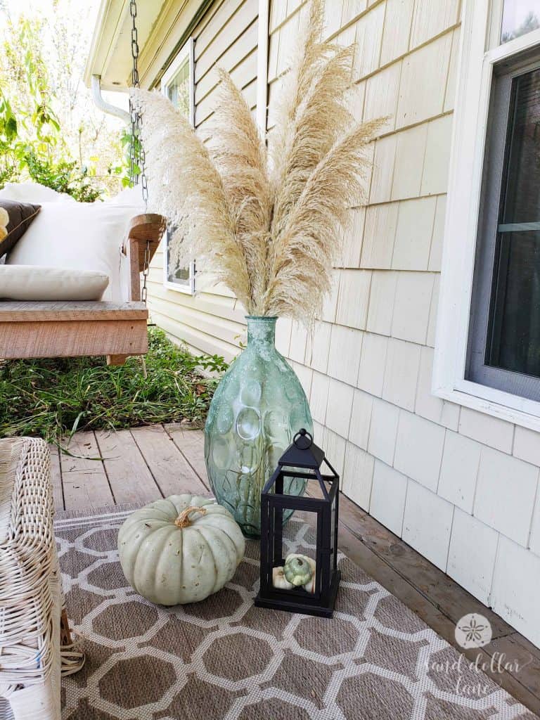 Simple Coastal Style Fall Front porch Decorating - Sand Dollar Lane