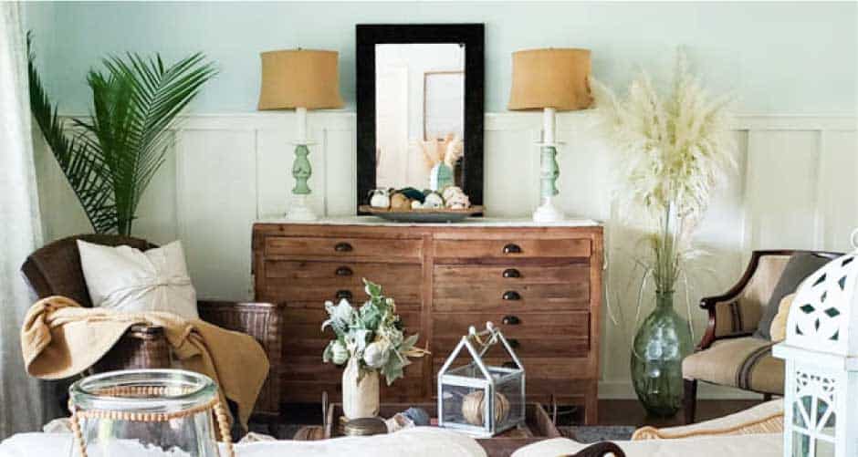 Simple Coastal Fall Decorating