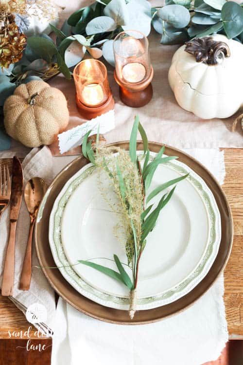 natural table setting