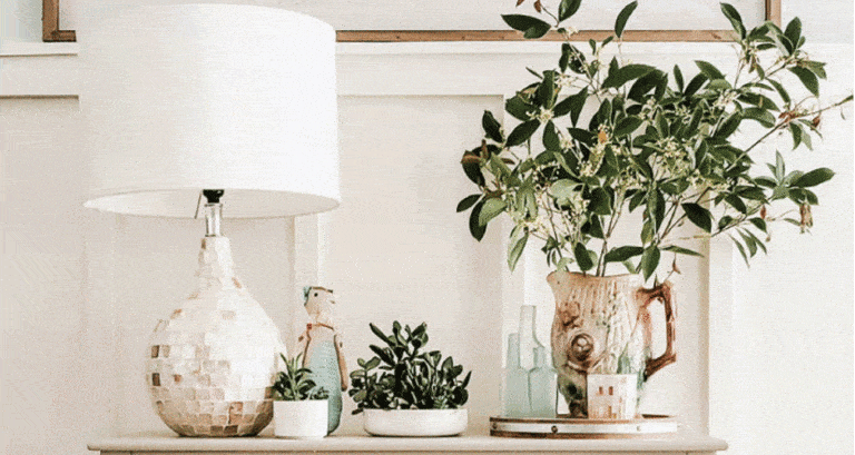 decorate entryway for spring
