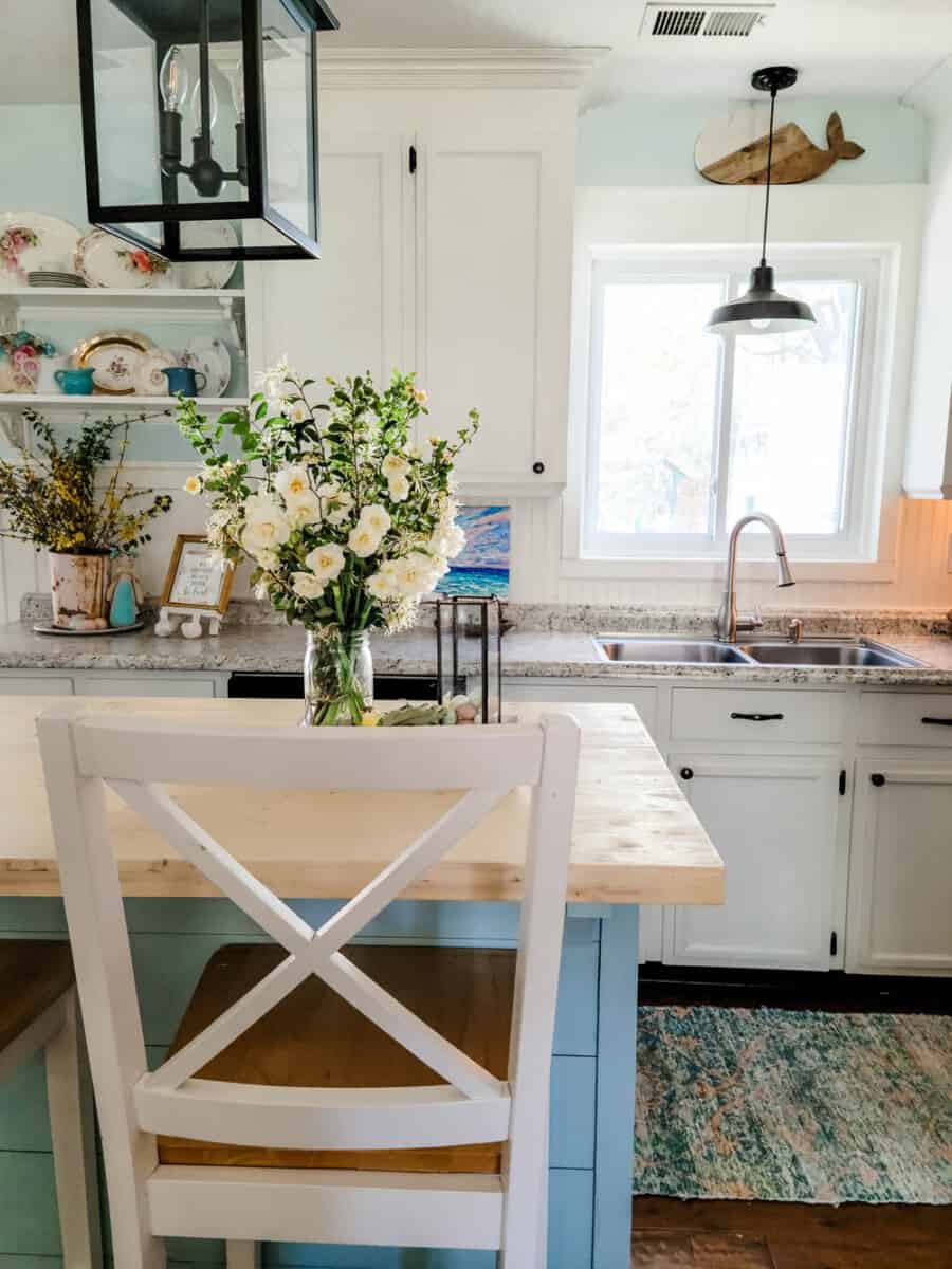 Spring Decorating in the Kitchen -
