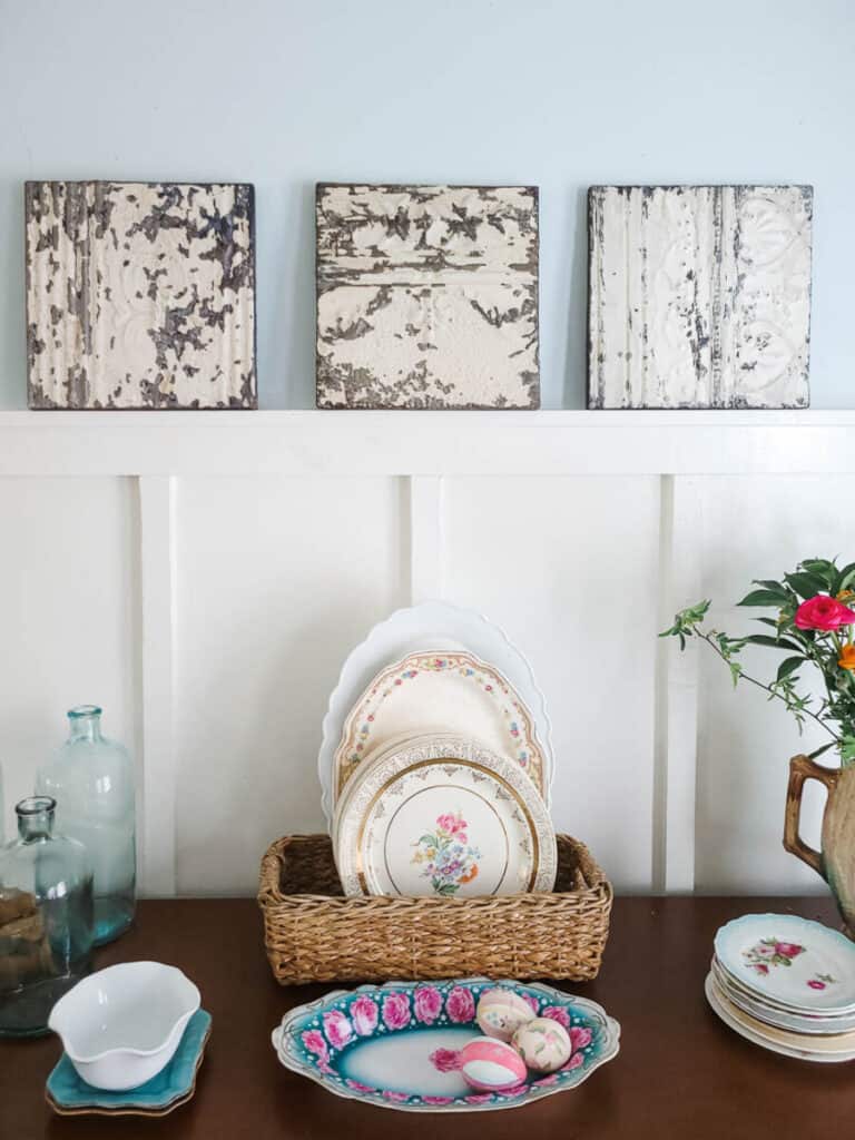 Cottage dining area decorated with vintage plates