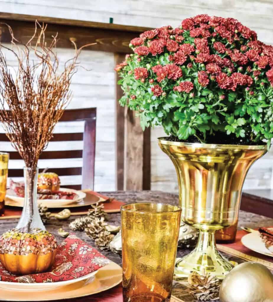 shiny fall table decorating centerpiece